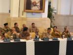 Menkeu Purbaya Bantah Perang Dingin Dengan Luhut Saat Sidang Kabinet di Istana