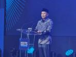 Menkop-Ferry-Juliantono-dalam-acara-Investor-Daily-Summit.jpg