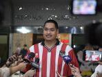 Menpora-Dito-Ariotedjo-saat-diwawancarai-usai-menyaksikan-pertandingan.jpg