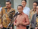 Menteri-ESDM-Bahlil-Lahadalia-dalam-konferensi-pers-di-kantornya-Kamis-9102025.jpg