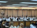 Menteri-Hukum-Supratman-Andi-Rapat-DPR.jpg