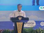 Menteri-Ketenagakerjaan-Menaker-Yassierli-di-hari-buruh-2025.jpg
