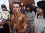 Menteri-Luar-Negeri-Sugiono-Tinjau-Gedung-Merdeka_20250115_073033.jpg