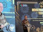 Menteri-Perindustrian-Agus-Gumiwang-Kartasasmita-dalam-pembukaan-Industrial.jpg