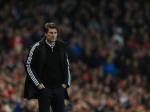 Michael-Laudrup-tegand-di-pinggir-lap.jpg