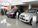 Mobil-Daihatsu-Xenia-dan-Terios.jpg