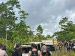 Mobil-Dinas-Polres-Yahukimo-Dibakar.jpg