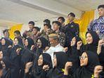 Momen-Ketua-Umum-Partai-Golkar-Bahlil-Lahadalia-nyanyi-mars-Golkar.jpg