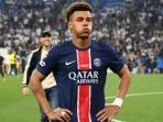 Momen-haru-Desire-Doue-setelah-membawa-Paris-Saint-Germain-PSG.jpg
