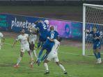 Nick-Kuipers-Persib-Bandung-53.jpg
