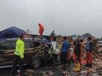 Olah-TKP-kecelakaan-maut-tol-Cipularang-Km-92.jpg