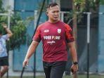 PELATIH-TIMNAS-INDONESIA-BARU-GABUNG-SKUAT-KLUIVERT.jpg