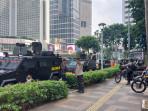Belasan Personel Brimob Polri Bersenjata Lengkap Jaga Ketat Kawasan Bundaran HI