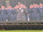 Panglima-TNI-Jenderal-Agus-Subiyanto-melantik-dan-mengambil-sumpah-805-Perwira-Prajurit-Karier.jpg