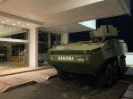 Panser-Brasil-di-depan-Hotel-tempat-Prabowo-Subianto-menginap-KTT-BRICS-Brasil.jpg