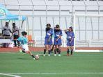 Para-putri-yang-bergabung-di-Sekolah-Sepak-Bola-Soccer-Challange.jpg