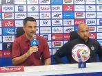 Pelatih-Persija-Jakarta-Carlos-Pena-bersama-Gustavo-Almeida.jpg