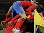 Pemain-Spanyol-Perayaan-Gol.jpg