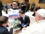 Pemimpin-tertinggi-Gereja-Katolik-dunia-Paus-Fransiskus-saat-Human-Economic-Forum-di-Vatikan.jpg