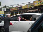 Pemkab-Bogor-bagikan-bendera-Merah-Putih-gratis.jpg