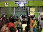 Pemudik-di-Gambir.jpg
