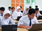 Pendaftaran-TKA-2025-Ditutup-35-Juta-Peserta-Siap-Hadapi-Asesmen-Nasional.jpg