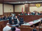 Pengacara-Bert-Nommensen-Sidabutar-saksi-sidang-makelar-kasus-eks-pejabat-MA-Zarof-Ricar.jpg