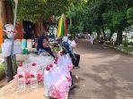 Harga Bunga Tabur Makam Meroket Jelang Ramadan, Tembus Rp 120 Ribu Per Kantong Plastik