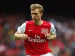 Per-Mertesacker-adaptasi.jpg