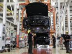 Perakitan-Mobil-BMW-di-Jakarta_20250712_001807.jpg