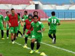 Persebaya-coba-lapangan.jpg