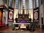 Persiapan-Natal-Gereja-Katedral-Jakarta_20241223_152532.jpg