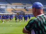 Persiapan-Persib-Bandung-Jelang-Lawan-Bali-United_20250417_172809.jpg