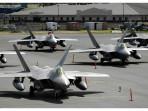 Pesawat-F-22-Raptors-berada-di-jalur-penerbangan-di-Pan.jpg