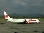 Pesawat-Lion-Air-di-bandara-Sultan-hasanuddin-Makassar.jpg