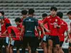 Potret-para-pemain-Timnas-U22-Indonesia-saat-menjalani-pemusatan-latihan-di-Stadion-Madya.jpg