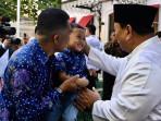 Prabowo Makan Bareng Diaspora Indonesia di Paris, Teddy Lesehan