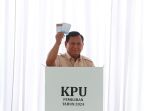 Presiden-Prabowo-Gunakan-Hak-Pilih-pada-Pilkada-2024_20241127_100157.jpg