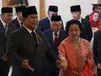 Prabowo Gandeng Tangan Megawati Setelah Upacara Hari Lahir Pancasila