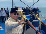 Di Atas KRI Radjiman, Prabowo Sematkan Tanda Kehormatan dan Pangkat Istimewa ke Prajurit TNI