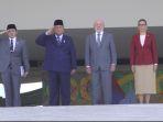 Presiden-RI-Prabowo-Subianto-ditemani-Seskab-Teddy-Indra-Wijaya.jpg