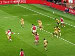 Proses-terjadinya-gol-Eberechi-Eze-ke-gawang-Crystal-Palace.jpg