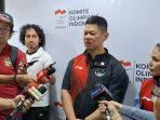 Raja-Sapta-Oktohari-saat-diwawancarai-di-Kantor-NOC-Indonesia-Senayan-Jakarta-Senin-14.jpg