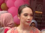Reaksi Putri Anne saat Penampilannya Disebut Vulgar, Mantan Istri Arya Saloka: Aman Bun