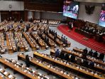 Rapat-Paripurna-Pembukaan-Masa-Sidang-DPR_20250417_132421.jpg