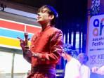 Penyanyi Rayen Ryan Hadirkan Keindahan Musik Sunda di Panggung Dunia 
