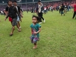 Rebutan-Tiket-di-Lapangan3.jpg