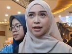 Tutupi Wajah, Evan DC Ngaku Malu dan Berantakan Pertama Kali Dikenalkan ke Oki Setiana Dewi