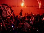 Ribuan-Bobotoh-Konvoi-Persib-Juara-di-Kota-Bandung_20250510_204532.jpg