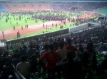 Ribuan-suporter-rebutan-tiket.jpg